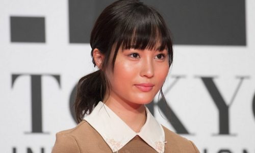 重ねドルチェcmの女優は誰 カサネテクwebムービーの歌やダンスも気になる デイリーねっと366