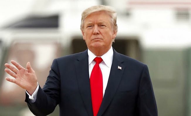 トランプ大統領への贈り物は金の織物？万年筆？値段や購入方法をチェック